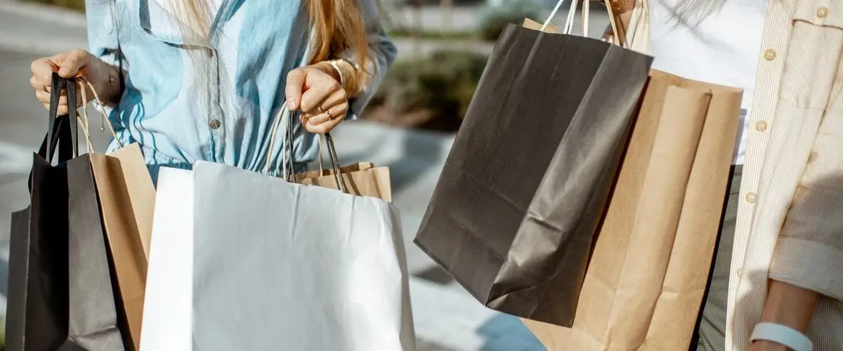 Canada-Shopping